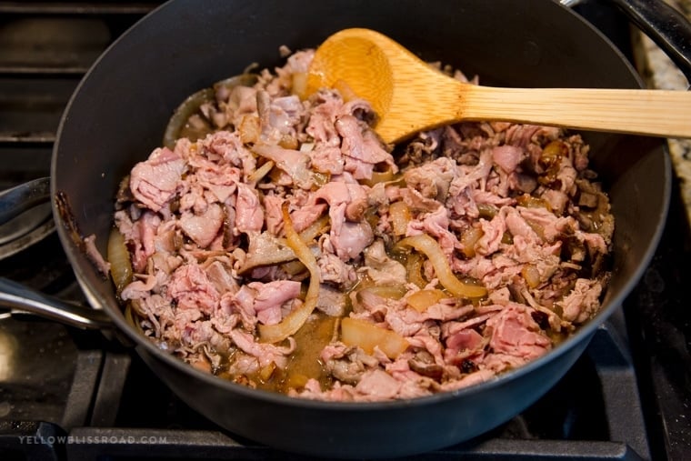 A pan with roast beef