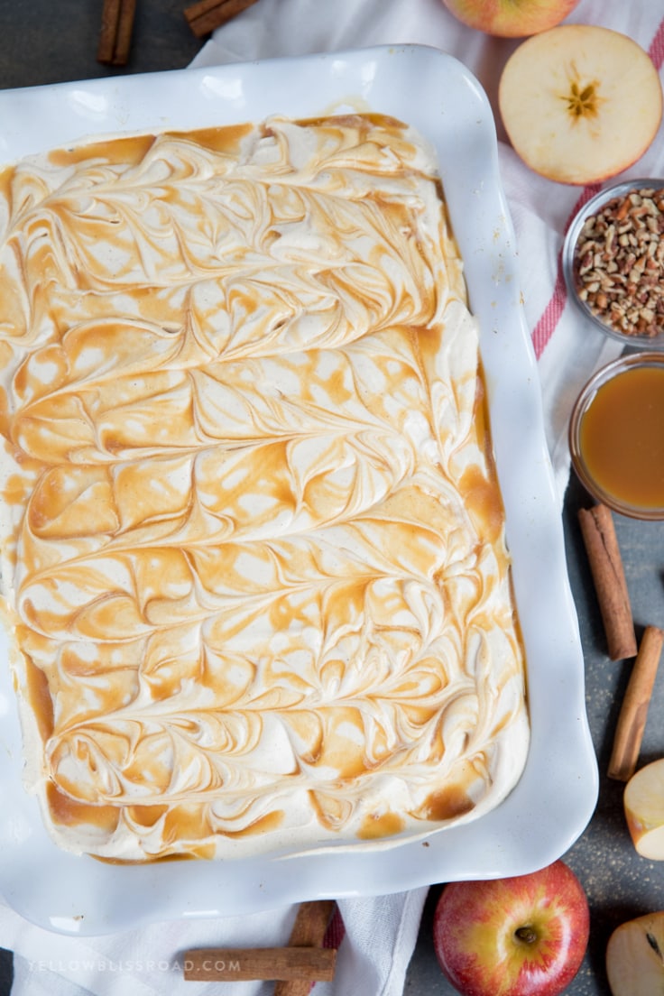 Caramel Apple Pie Poke Cake An Easy Fall Dessert