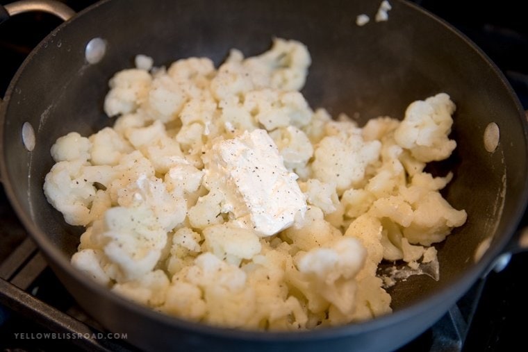 A pot of cauliflower