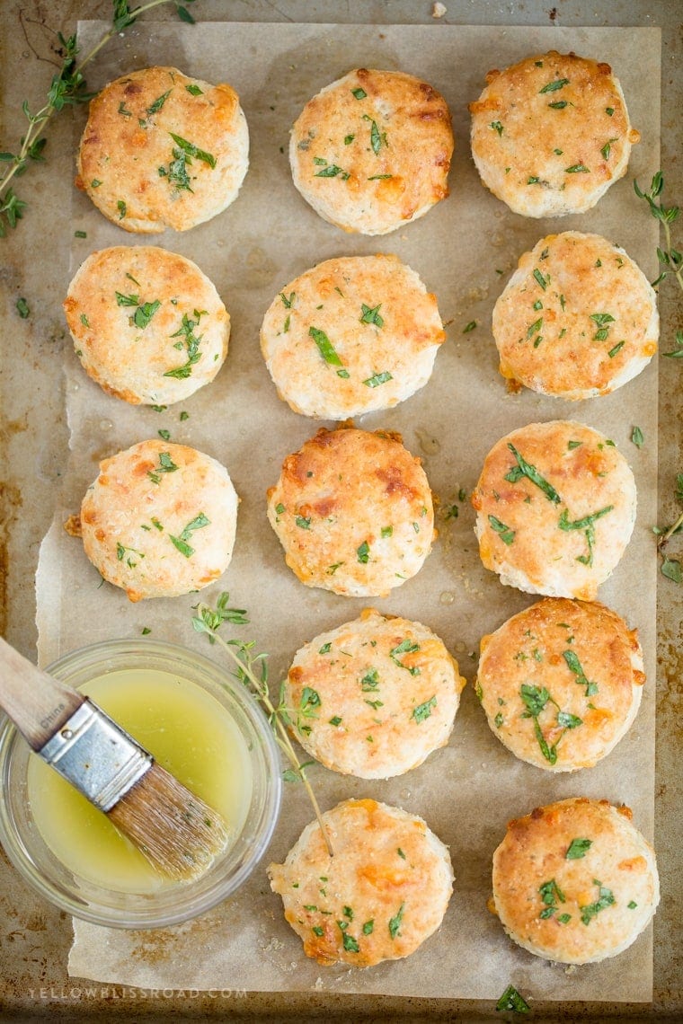 Fresh Homemade Biscuits that are so fluffy and tender biscuit and filled with cheese, garlic and thyme!