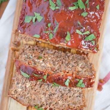 Social media image of classic meatloaf