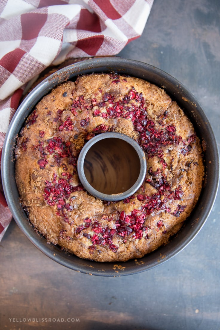Cranberry Coffee Cake with Sour Cream