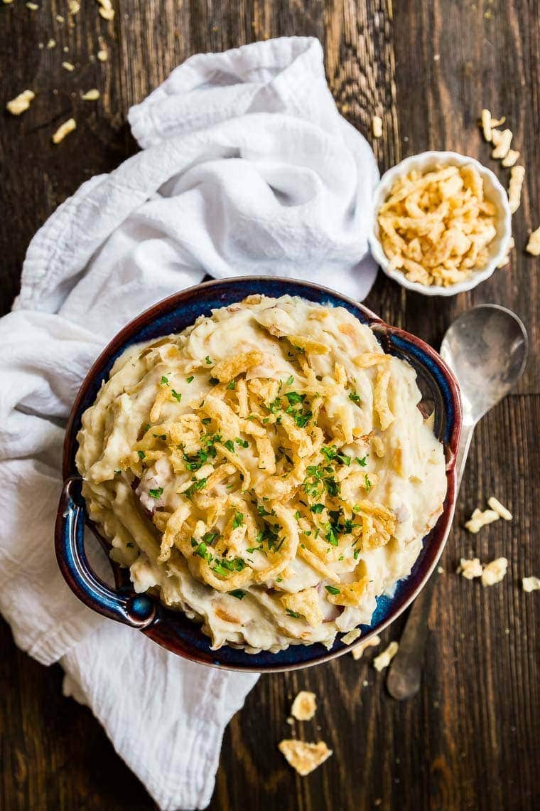 French Onion Mashed Potatoes add a savory spin to a classic holiday side dish! Your family will be fight for seconds!