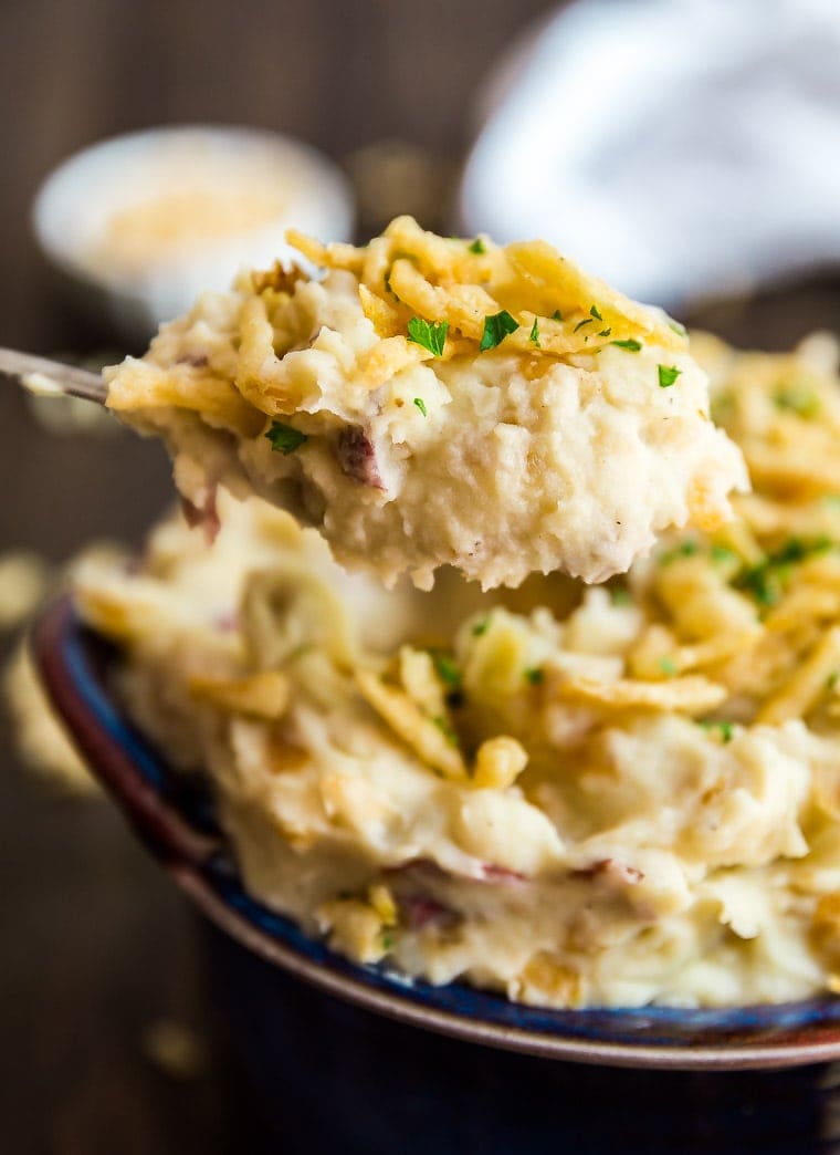 French Onion Mashed Potatoes add a savory spin to a classic holiday side dish! Your family will be fight for seconds!