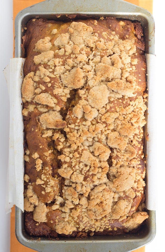 pumpkin bread with streusel topping