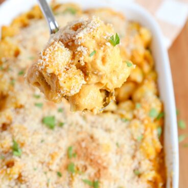 A close up of a macaroni and cheese
