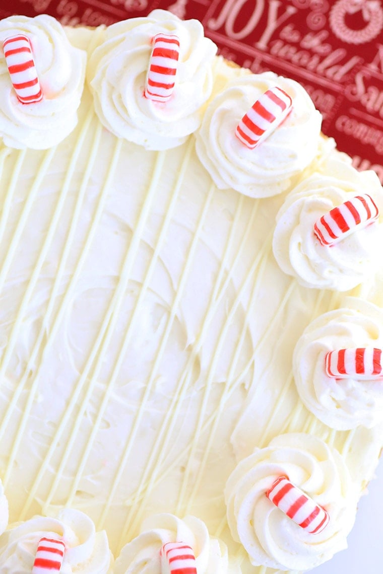 Easy No Bake Peppermint White Chocolate Cheesecake