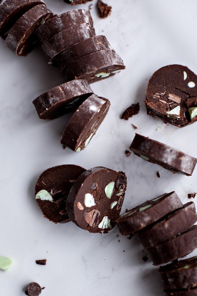 Chocolate Peppermint Slice and Bake Cookies are a delicious Christmas cookie that you won't be able to stop eating!