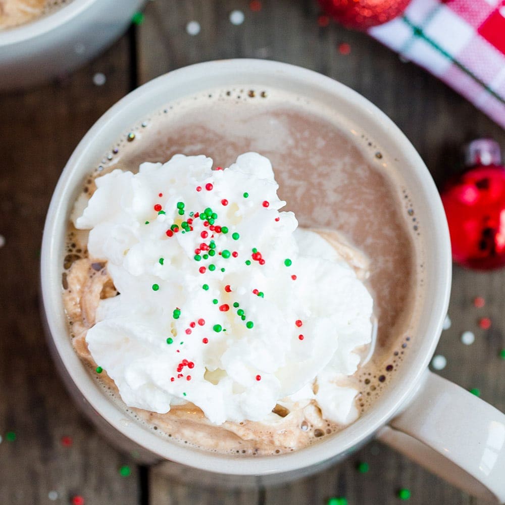 Crockpot Hot Chocolate {Easy, Creamy Recipe} –