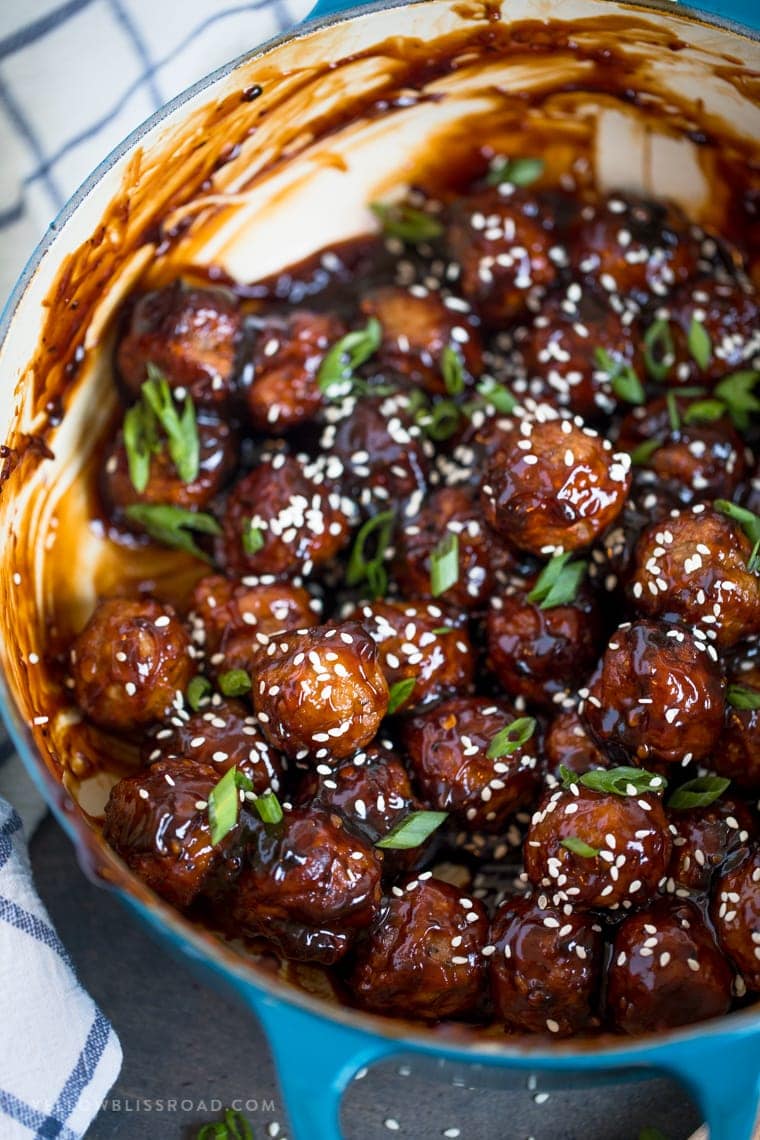 Stovetop Spicy Honey Garlic Meatballs | party appetizer