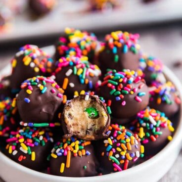 THese Monster Cookie Dough Truffles are s easy to make.