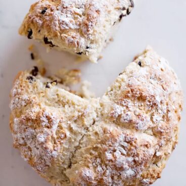 Baked Irish soda bread