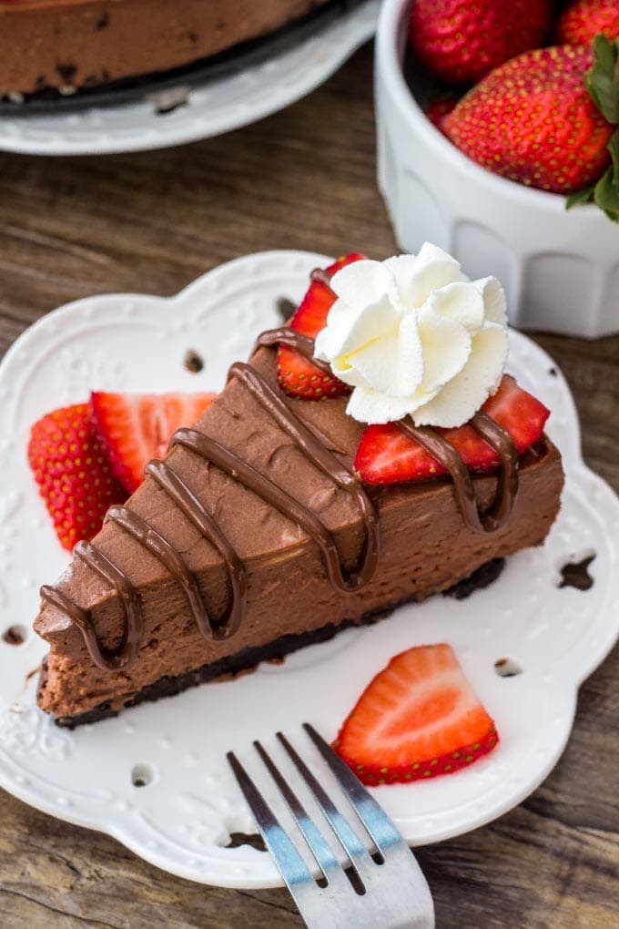 Easy no bake Nutella cheesecake