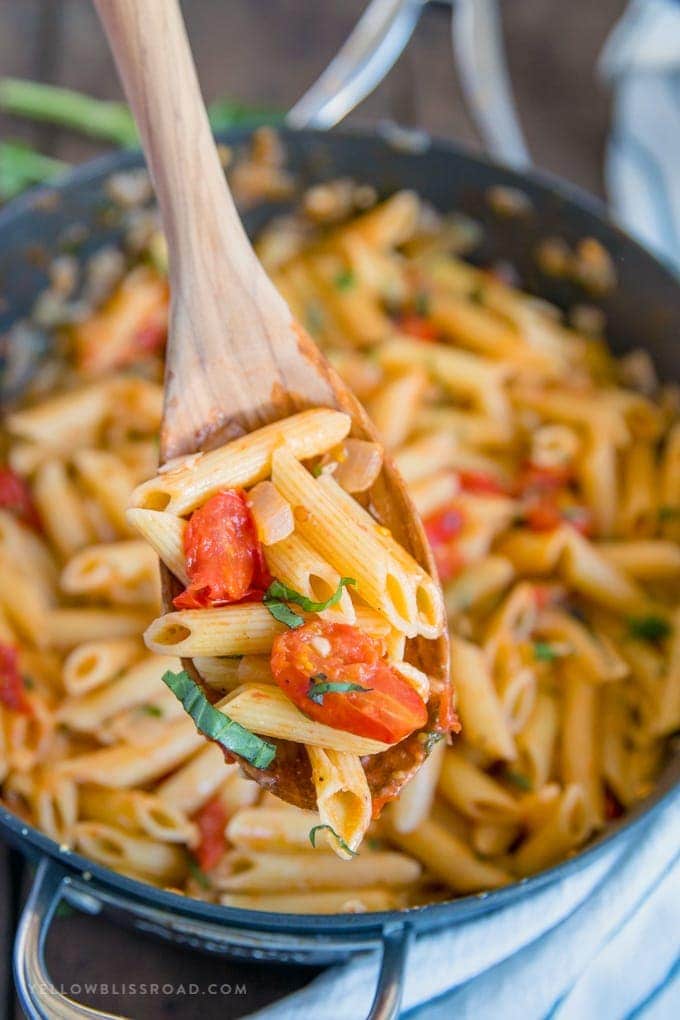 Tomato Basil Pasta | Easy Penne Pasta Recipe for Lunch or Dinner