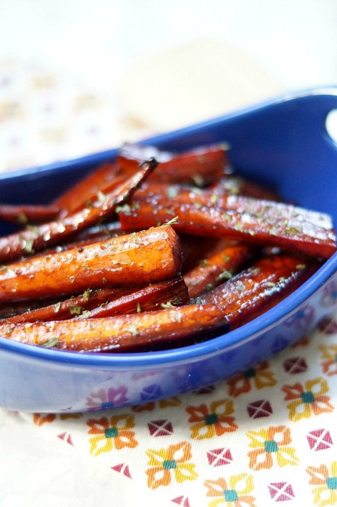 A close up of roasted carrots