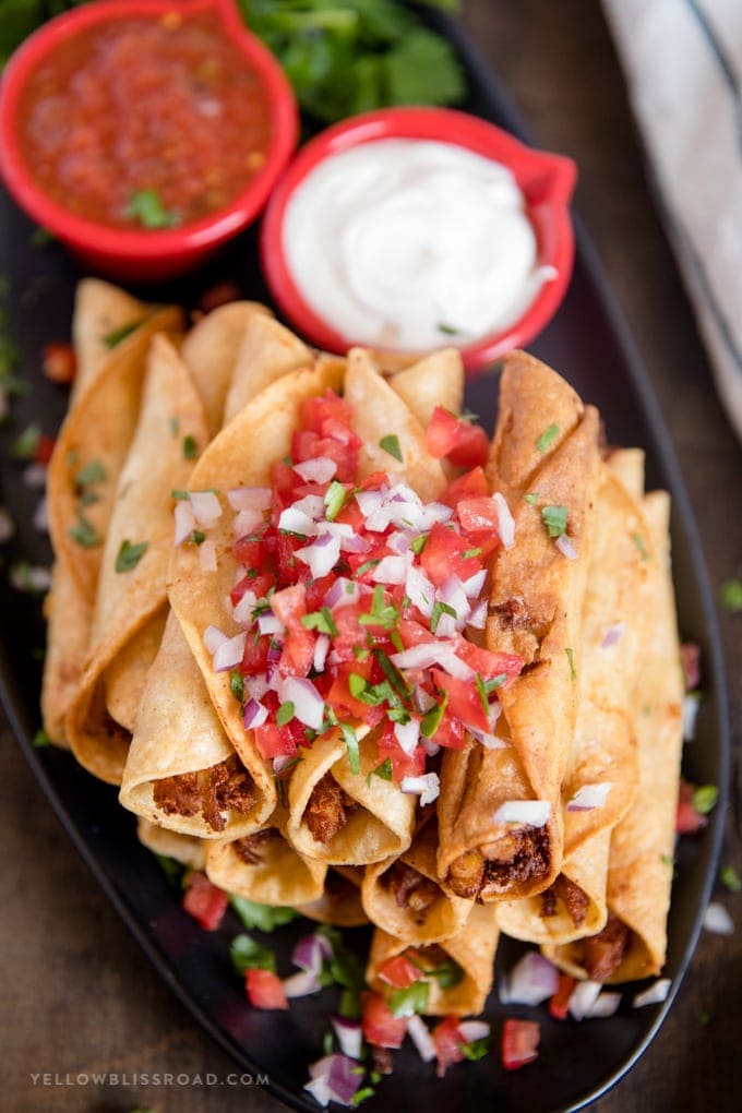 cream cheese chicken taquitos