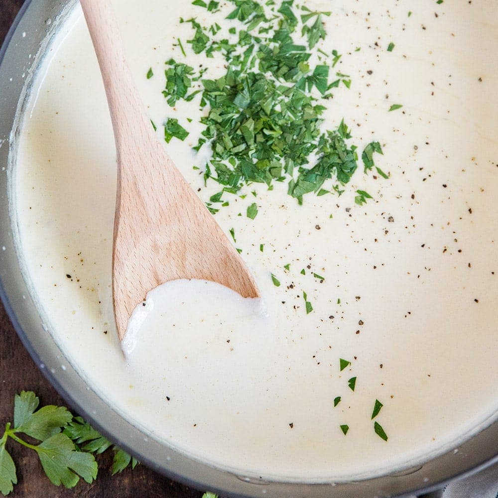 Easiest Creamiest Alfredo Sauce from Scratch | YellowBlissRoad.com