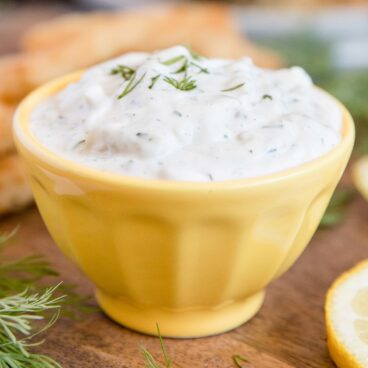 A dish of tartar sauce