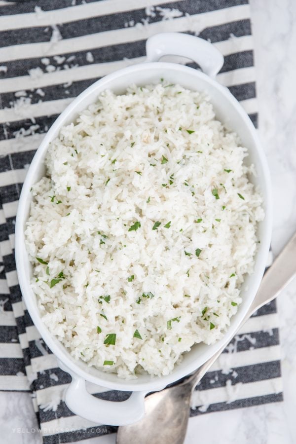Easy Coconut Rice (Rice Cooker or Stovetop)