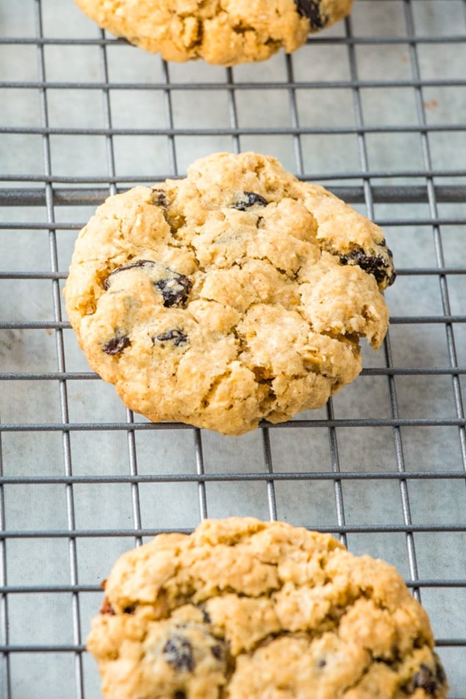 cookies on.a wire rack