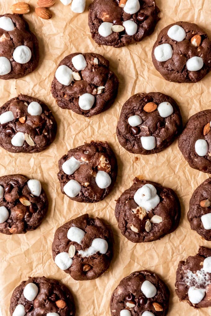 An image of Rocky Road chocolate cookies topped with mini marshmallows.