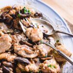 Instant Pot chicken thighs featured image.