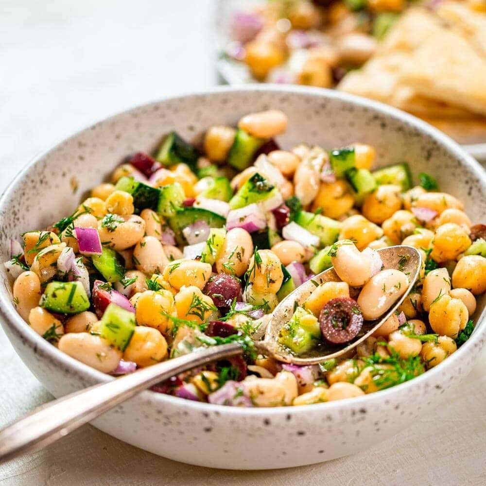 Greek bean salad featured image.