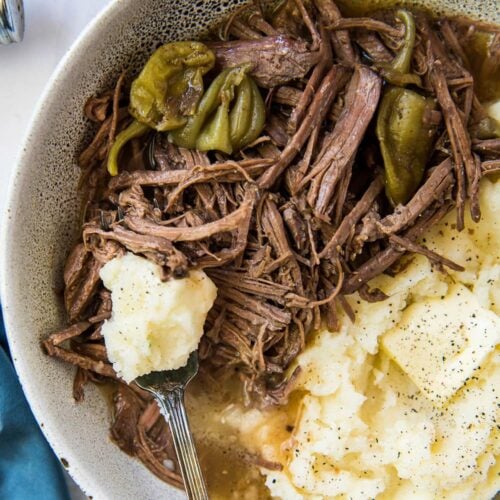 Top Round Roast Recipe  Spicy Slow Cooker Roast Beef