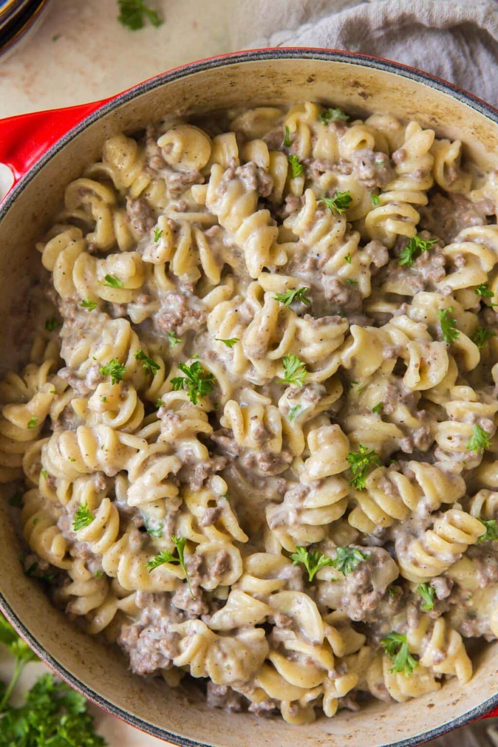 One Pot Ground Beef Stroganoff | YellowBlissRoad.com