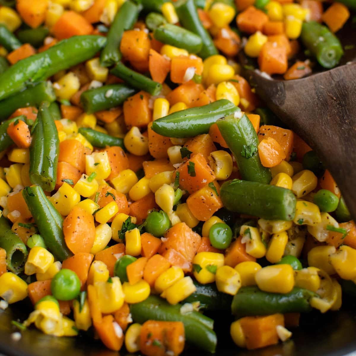 Easy Mixed Medley Slow Cooker Vegetables