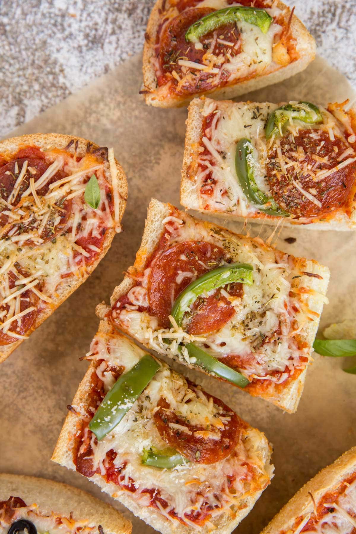 french bread pizza with green bell peppers