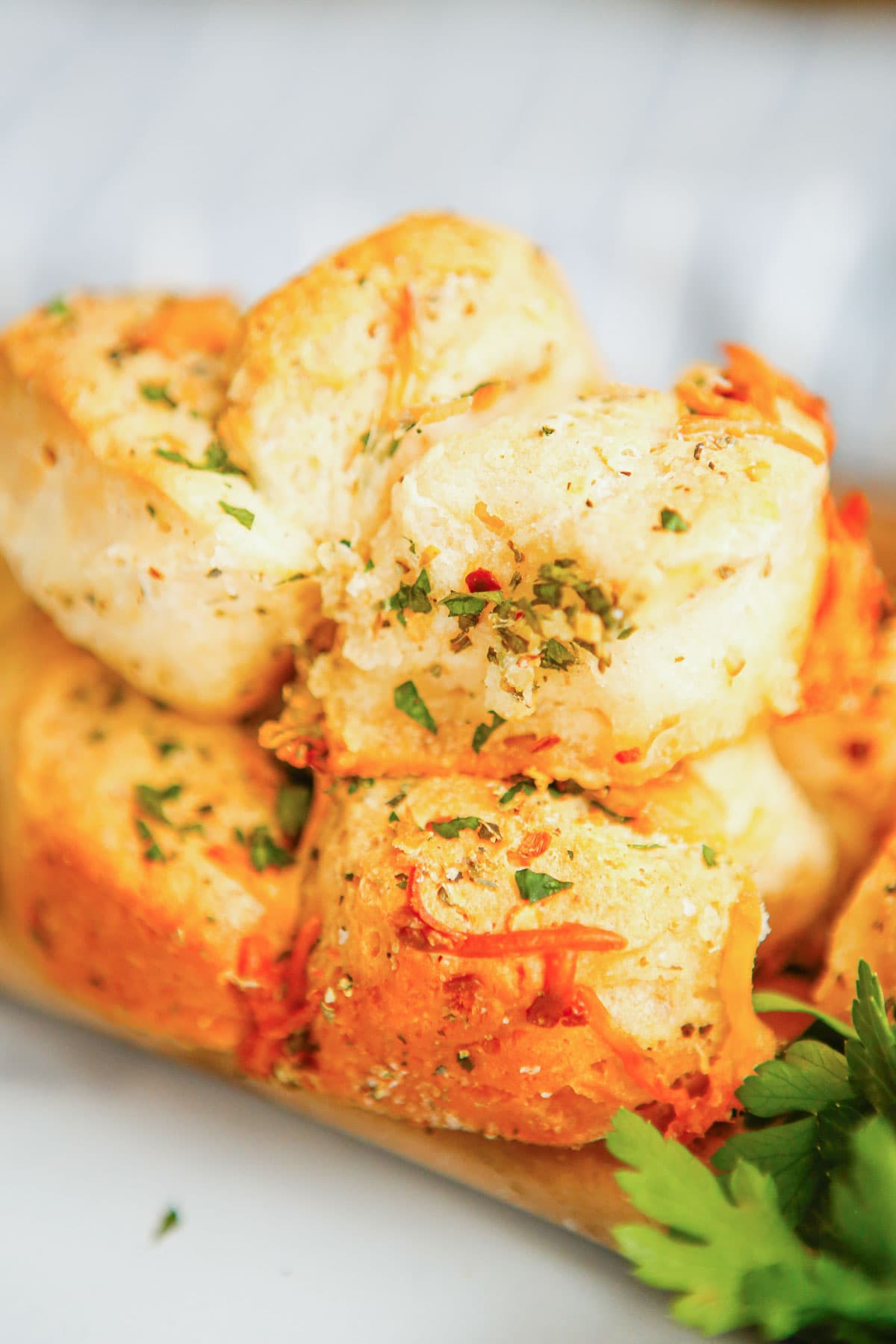 pull apart bread, parsley