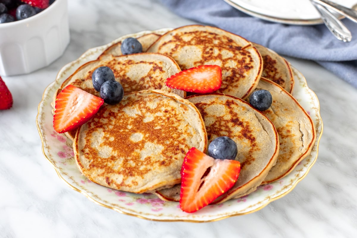 Plate of healthy pancakes with berries. 