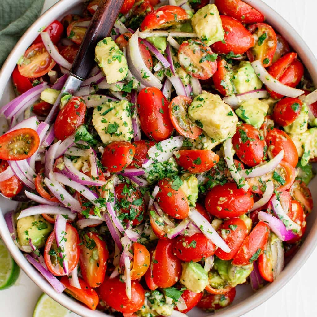 Simple and Fresh Tomato Avocado Salad | YellowBlissRoad.com