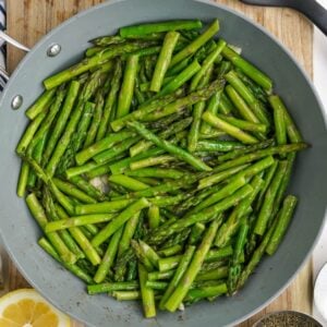 Healthy Sauteed Asparagus with Garlic Butter