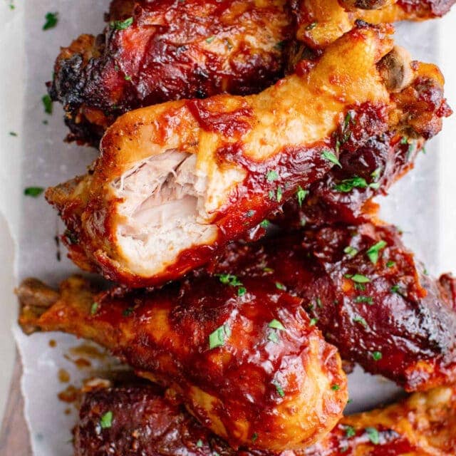 Slow Cooker BBQ Chicken Drumsticks Crock Pot Chicken Legs