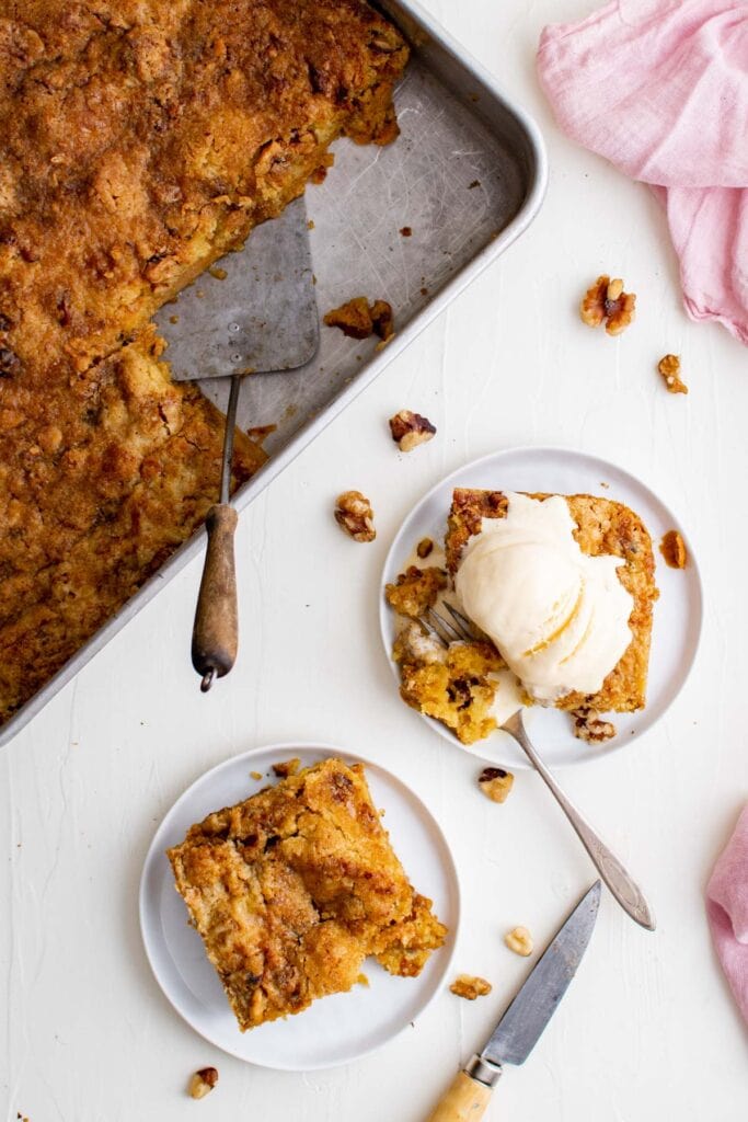 dump cake with pumpkin filling, nuts