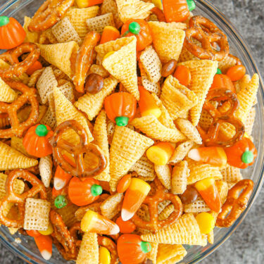 Sweet and Salty Harvest Chex Mix | YellowBlissRoad.com