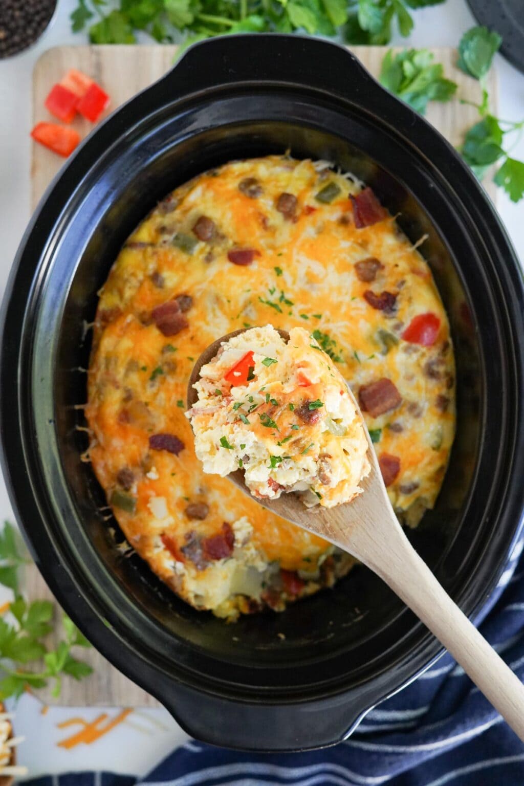 ultimate-crockpot-breakfast-casserole-yellow-bliss-road