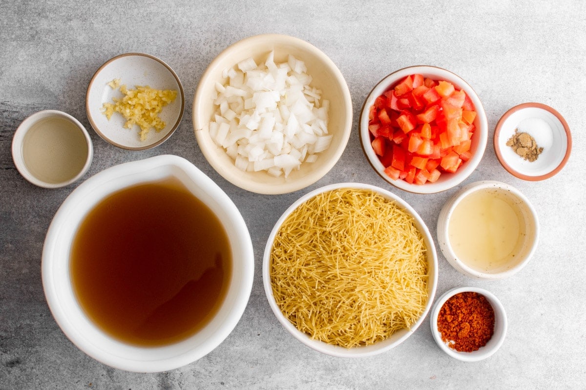 ingredients for sopo de fideo