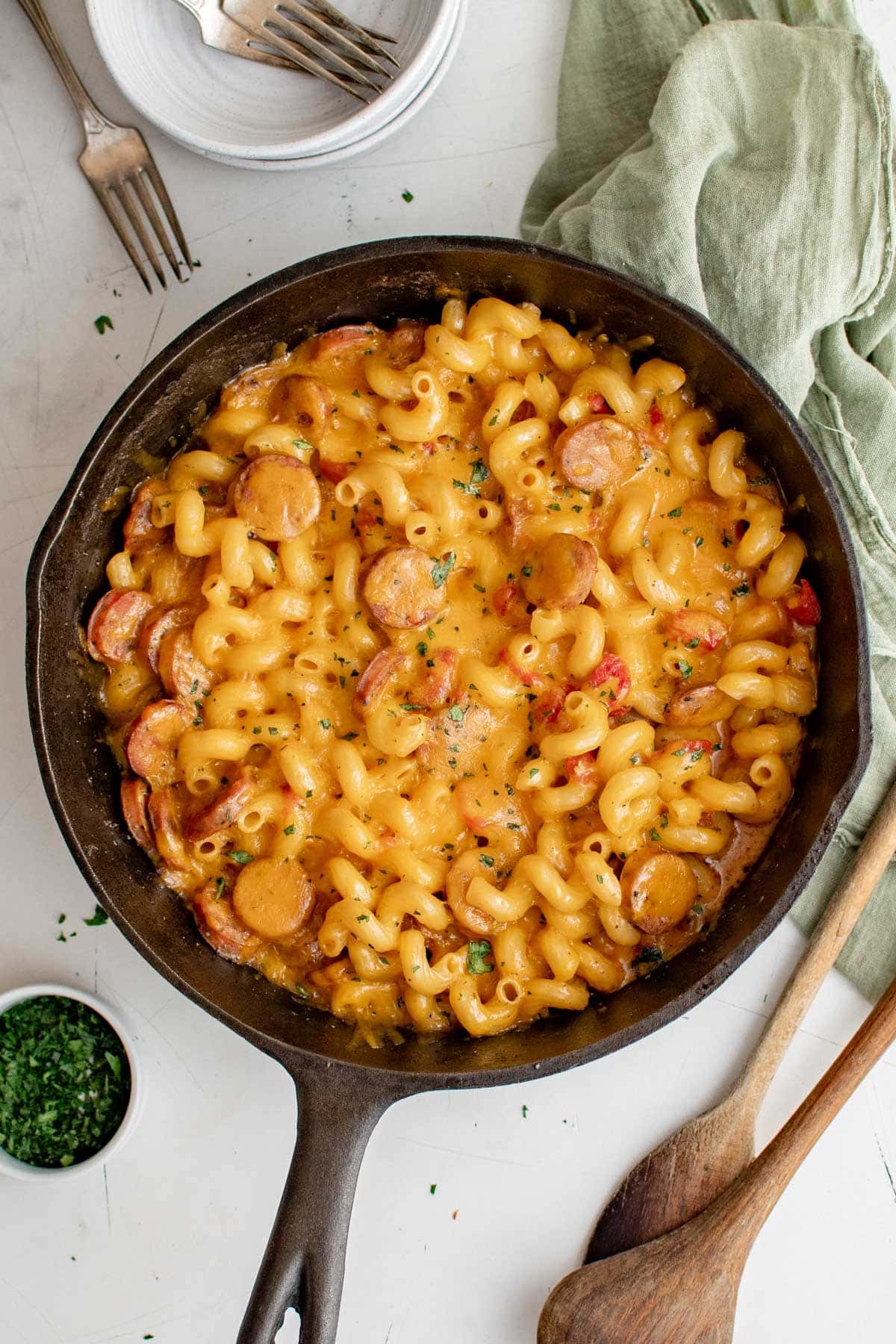 chicken sausage mac and cheese in a skilelt