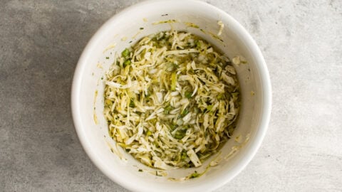 cabbage salad with dressing