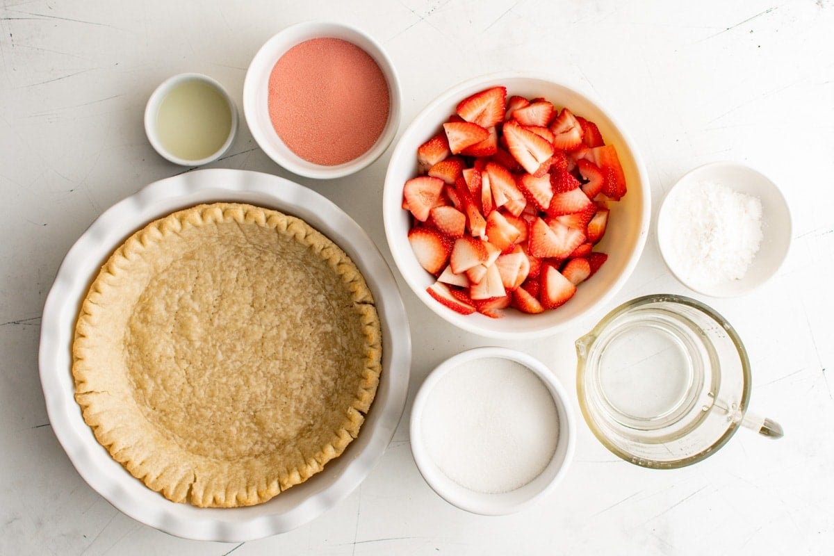 ingredients for strawberry jello pie