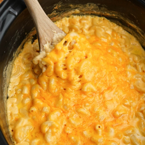 Slow Cooker Mac and Cheese Yellow Bliss Road