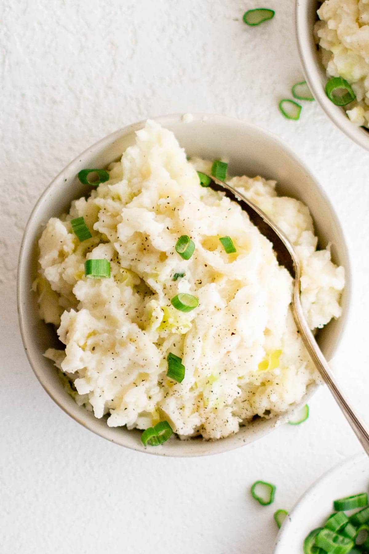 Colcannon is a traditional Irish recipe of mashed potatoes, cabbage & leeks that's perfect for celebrating St. Patrick's Day!