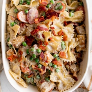 chicken bacon ranch pasta salad square image.