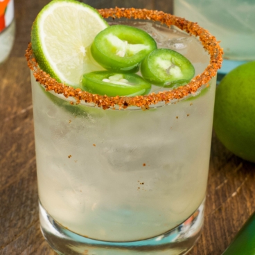 Social media image for spicy margarita.