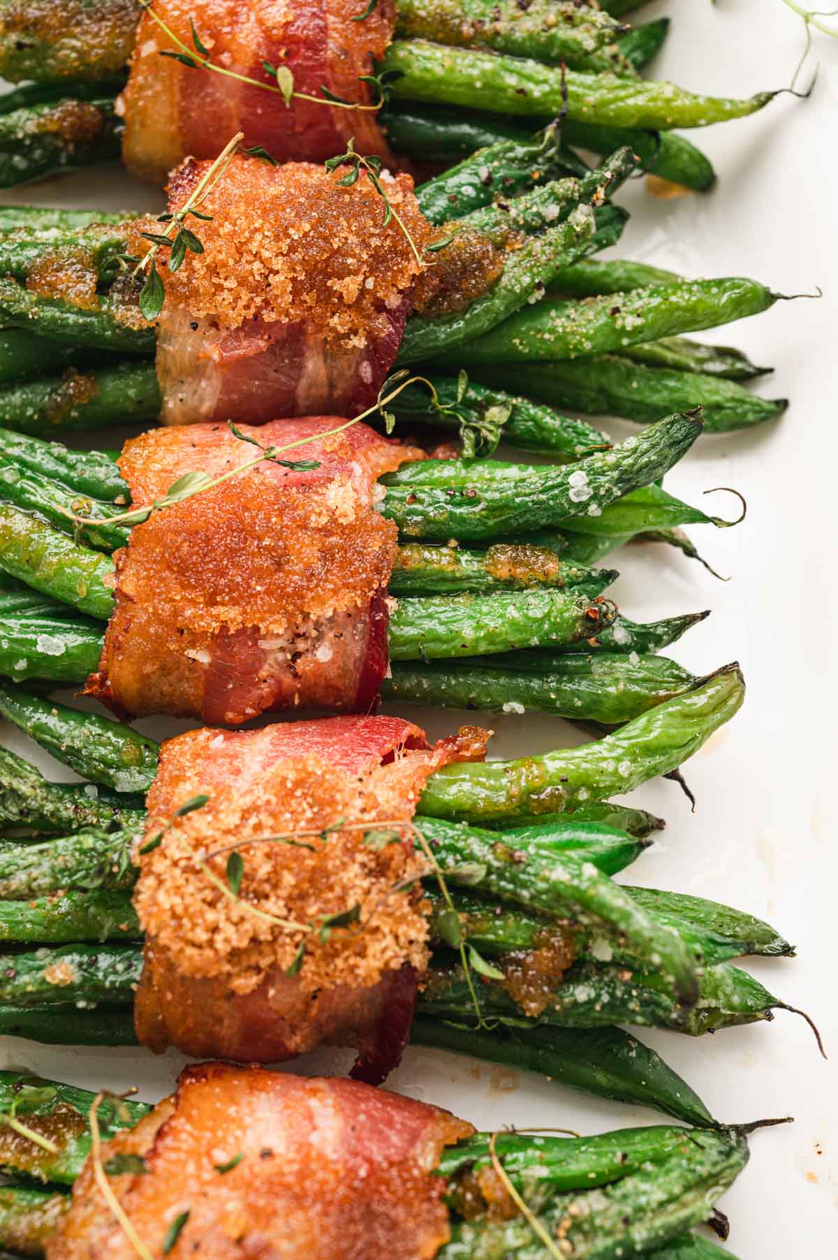 Green bean bundles wrapped in crispy bacon.