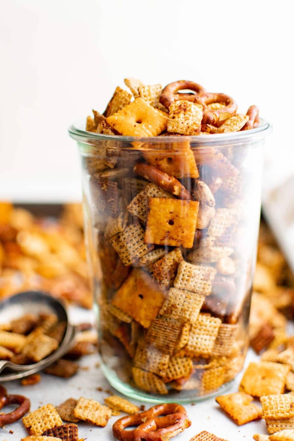Spicy Chex Mix {Easy Recipe for Holidays or Game Day} – Yellow Bliss Road