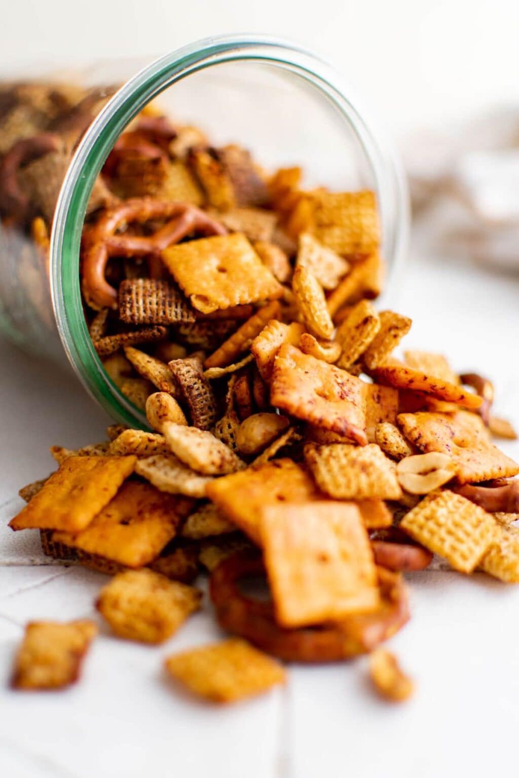 Spicy Chex Mix {Easy Recipe for Holidays or Game Day} – Yellow Bliss Road